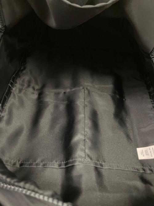 LULULEMON（ルルレモン）LULULEMON (ルルレモン) リュック ブラックの古着・服飾アイテム