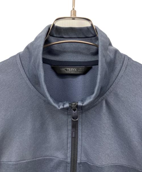 ARC'TERYX（アークテリクス）ARC'TERYX (アークテリクス) フリースジャケット ネイビー サイズ:Mの古着・服飾アイテム