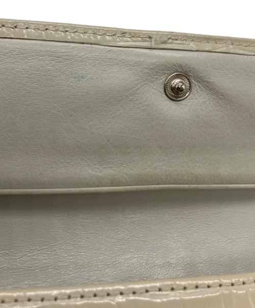 FURLA（フルラ）FURLA (フルラ) 長財布 ホワイトの古着・服飾アイテム