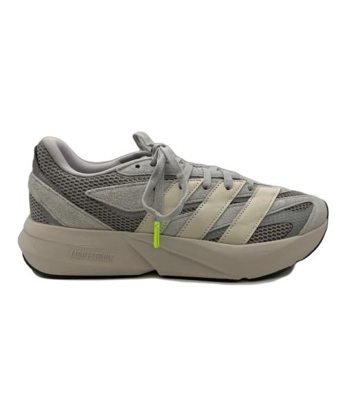 adidas（アディダス）adidas (アディダス) スニーカー ライトグレー サイズ:26.5の古着・服飾アイテム