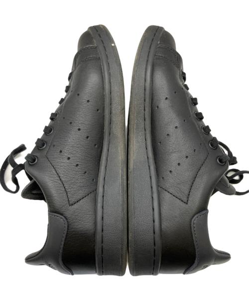 adidas（アディダス）adidas (アディダス) スニーカー ブラック サイズ:23.5cmの古着・服飾アイテム