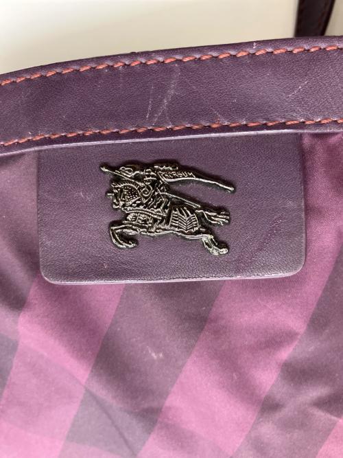 BURBERRY（バーバリー）BURBERRY (バーバリー) トートバッグ パープルの古着・服飾アイテム