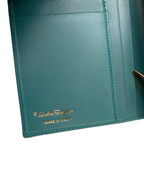 Salvatore Ferragamo（サルヴァトーレ フェラガモ）Salvatore Ferragamo (サルヴァトーレ フェラガモ) 長財布 スカイブルーの古着・服飾アイテム