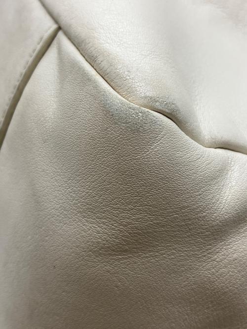 COACH（コーチ）COACH (コーチ) ハンドバッグ アイボリーの古着・服飾アイテム