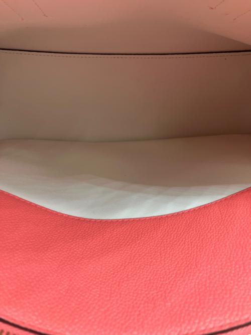Kate Spade（ケイトスペード）Kate Spade (ケイトスペード) ハンドバッグ ピンクの古着・服飾アイテム