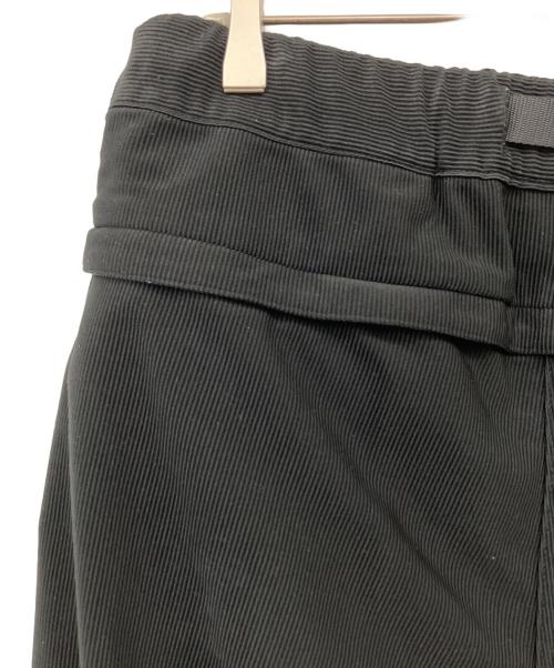 GRAMICCI（グラミチ）GRAMICCI (グラミチ) WHITE MOUNTAINEERING (ホワイトマウンテ二アニング) 3タック ワイド コーデュロイパンツ ブラック サイズ:2の古着・服飾アイテム
