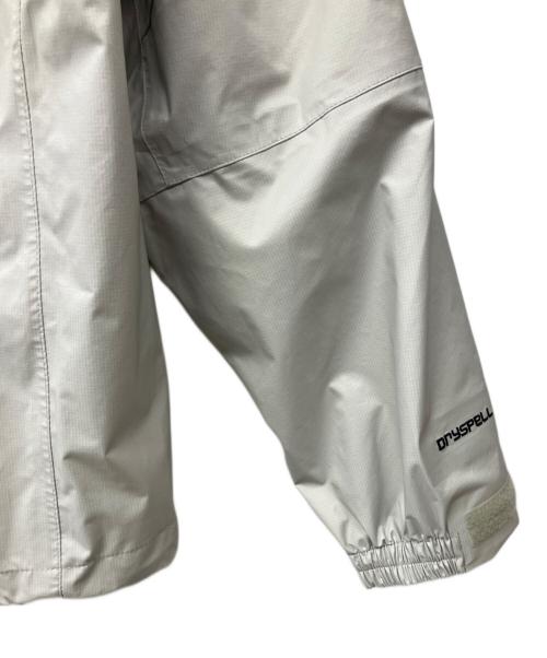 MOUNTAIN HARD WEAR（マウンテンハードウェア）MOUNTAIN HARD WEAR (マウンテンハードウェア) マウンテンパーカー ライトグレー サイズ:Mの古着・服飾アイテム
