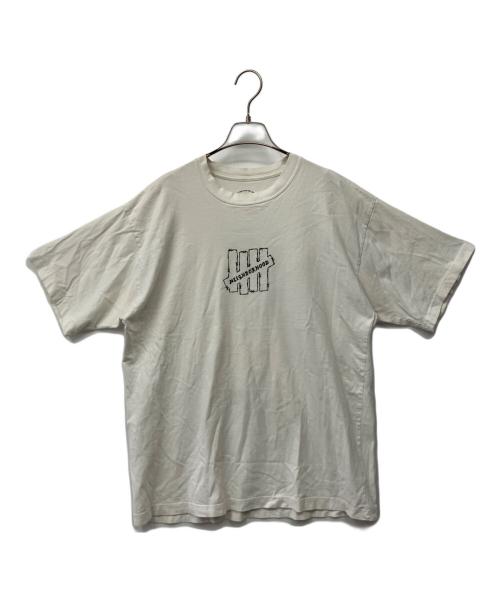 NEIGHBORHOOD（ネイバーフッド）NEIGHBORHOOD (ネイバーフッド) UNDEFEATED (アンディフィーテッド) Tシャツ ホワイト サイズ:Lの古着・服飾アイテム
