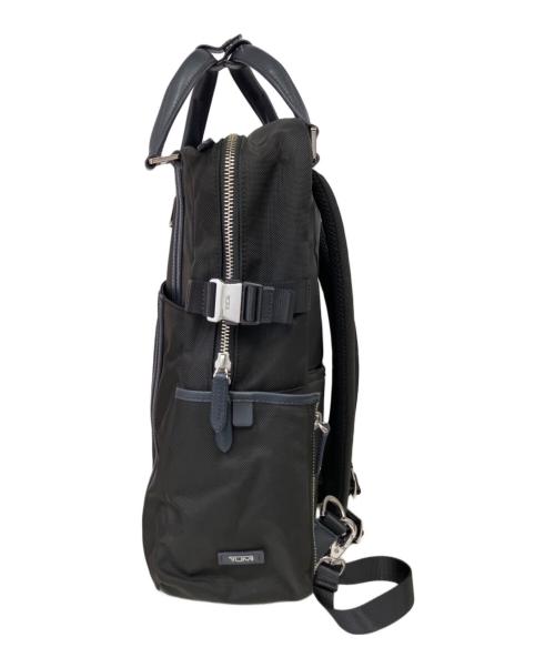 TUMI（トゥミ）TUMI (トゥミ) リュック ネイビーの古着・服飾アイテム