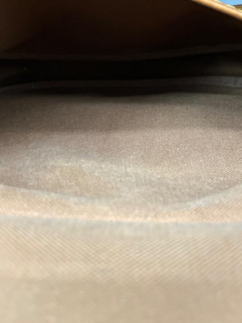 LOUIS VUITTON（ルイ ヴィトン）LOUIS VUITTON (ルイ ヴィトン) ショルダーバッグ ブラウンの古着・服飾アイテム