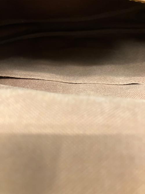 LOUIS VUITTON（ルイ ヴィトン）LOUIS VUITTON (ルイ ヴィトン) ショルダーバッグ ブラウンの古着・服飾アイテム