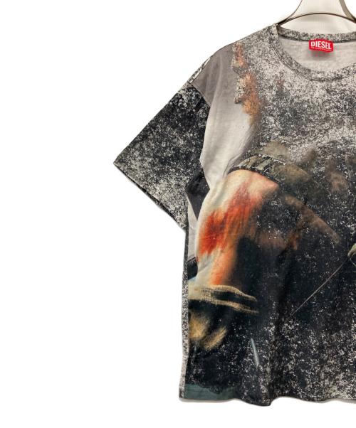 DIESEL（ディーゼル）DIESEL (ディーゼル) Tシャツ グレー サイズ:Sの古着・服飾アイテム