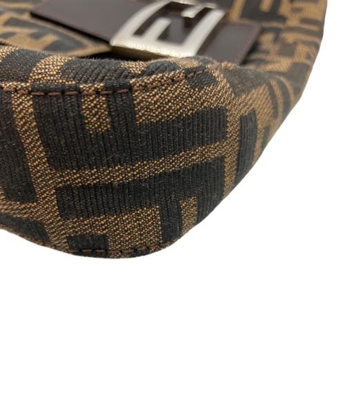 FENDI（フェンディ）FENDI (フェンディ) ショルダーバッグ ブラウンの古着・服飾アイテム