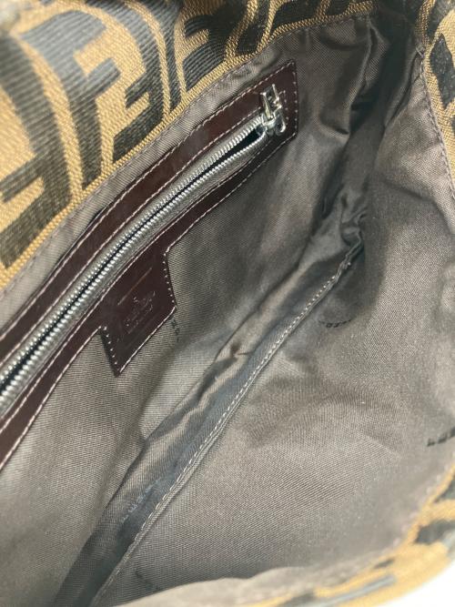 FENDI（フェンディ）FENDI (フェンディ) ショルダーバッグ ブラウンの古着・服飾アイテム