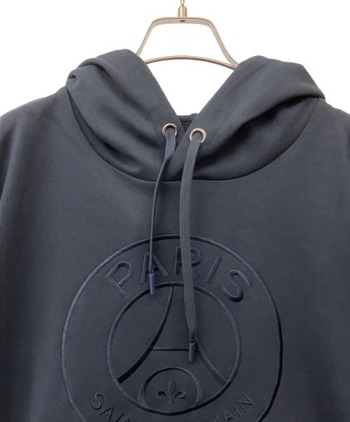 Paris Saint-Germain（パリサンジェルマン）PARIS SAINT-GERMAIN (パリサンジェルマン) プルオーバーパーカー ネイビー サイズ:XL 未使用品の古着・服飾アイテム