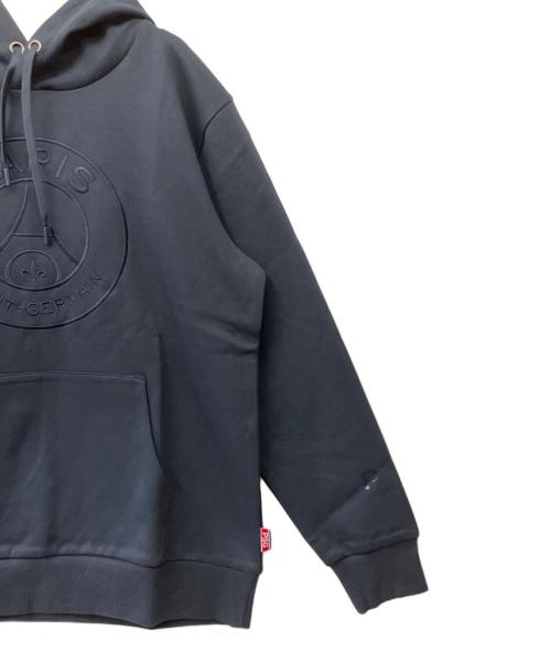 Paris Saint-Germain（パリサンジェルマン）PARIS SAINT-GERMAIN (パリサンジェルマン) プルオーバーパーカー ネイビー サイズ:XL 未使用品の古着・服飾アイテム