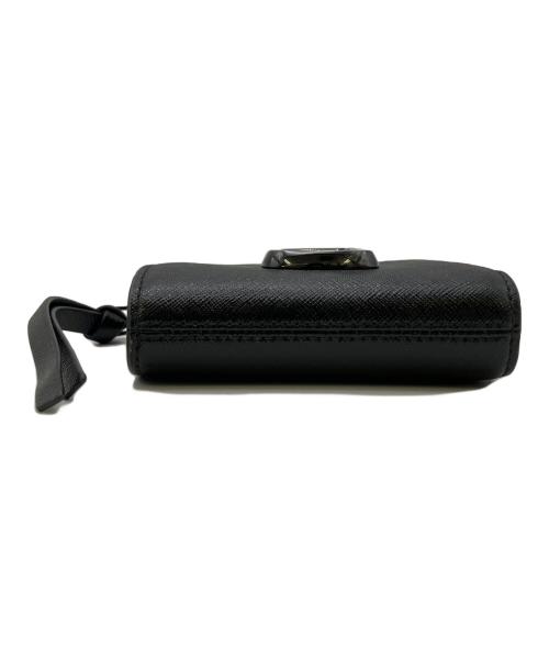 MARC JACOBS（マークジェイコブス）MARC JACOBS (マークジェイコブス) 2つ折り財布 ブラックの古着・服飾アイテム