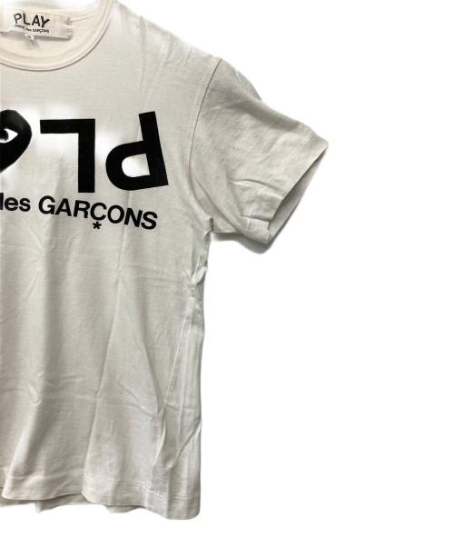 PLAY COMME des GARCONS（プレイコムデギャルソン）PLAY COMME des GARCONS (プレイコムデギャルソン) 半袖Tシャツ ホワイト サイズ:Sの古着・服飾アイテム