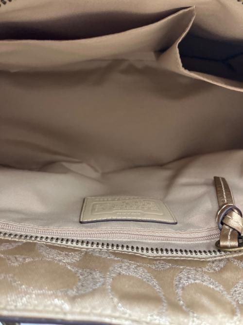 COACH（コーチ）COACH (コーチ) ハンドバッグ ベージュの古着・服飾アイテム