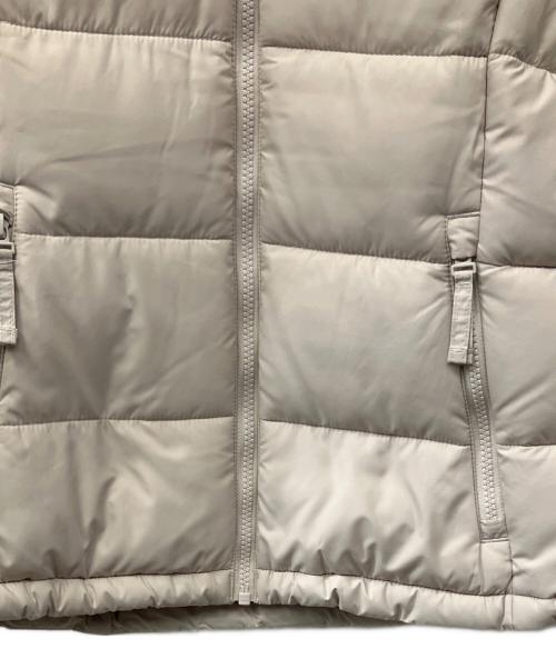 Columbia（コロンビア）Columbia (コロンビア) パイクレイクⅡインシュレーテッドジャケット ベージュ サイズ:Mの古着・服飾アイテム