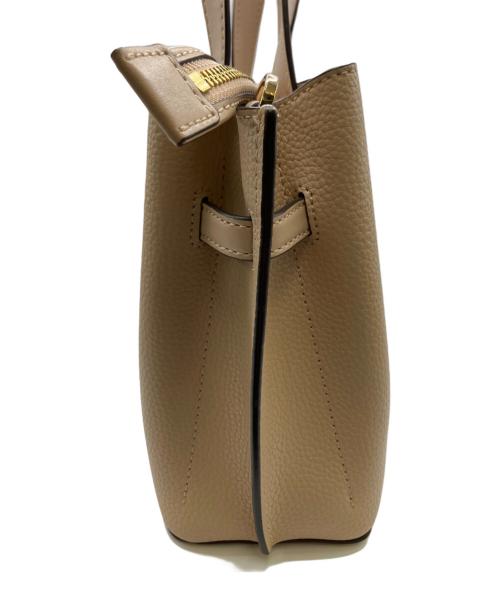 MICHAEL KORS（マイケルコース）MICHAEL KORS (マイケルコース) ハンドバッグ ベージュの古着・服飾アイテム