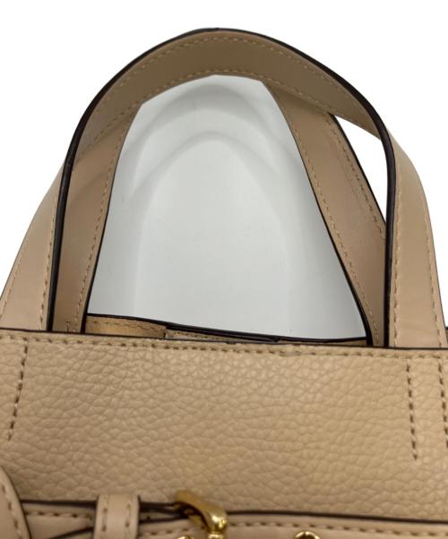 MICHAEL KORS（マイケルコース）MICHAEL KORS (マイケルコース) ハンドバッグ ベージュの古着・服飾アイテム