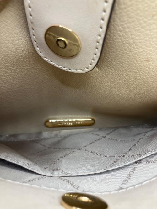 MICHAEL KORS（マイケルコース）MICHAEL KORS (マイケルコース) ハンドバッグ ベージュの古着・服飾アイテム