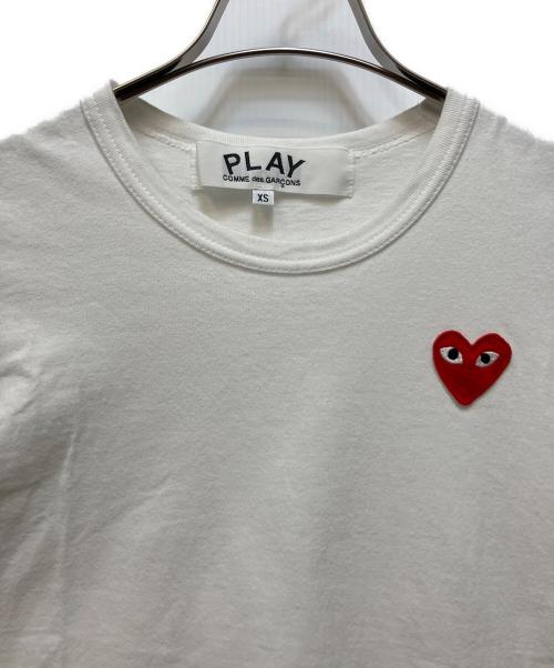PLAY COMME des GARCONS（プレイコムデギャルソン）PLAY COMME des GARCONS (プレイコムデギャルソン) 半袖カットソー ホワイト サイズ:XSの古着・服飾アイテム