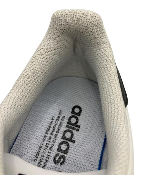 adidas（アディダス）adidas (アディダス) スニーカー ホワイト サイズ:24.5cmの古着・服飾アイテム