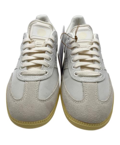 adidas（アディダス）adidas (アディダス) ローカットスニーカー ベージュ サイズ:23.5 未使用品の古着・服飾アイテム