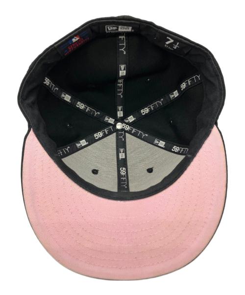 New Era（ニューエラ）New Era (ニューエラ) キャップ ピンク×ブラックの古着・服飾アイテム