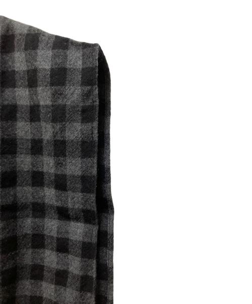HAVERSACK ATTIRE（ハバーサック アタイア）HAVERSACK ATTIRE (ハバーサック アタイア) ネックウォーマー ブラック サイズ:F 未使用品の古着・服飾アイテム