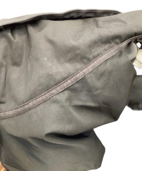 BURBERRY LONDON（バーバリーロンドン）BURBERRY LONDON (バーバリーロンドン) ナイロンフーデッドジャケット ブラック サイズ:Мの古着・服飾アイテム