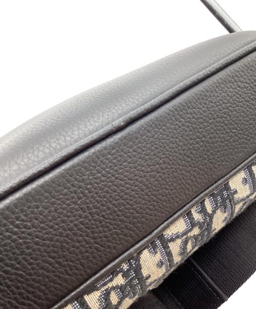 Dior（ディオール）Dior (ディオール) Rider2.0ジップメッセンジャーバッグの古着・服飾アイテム