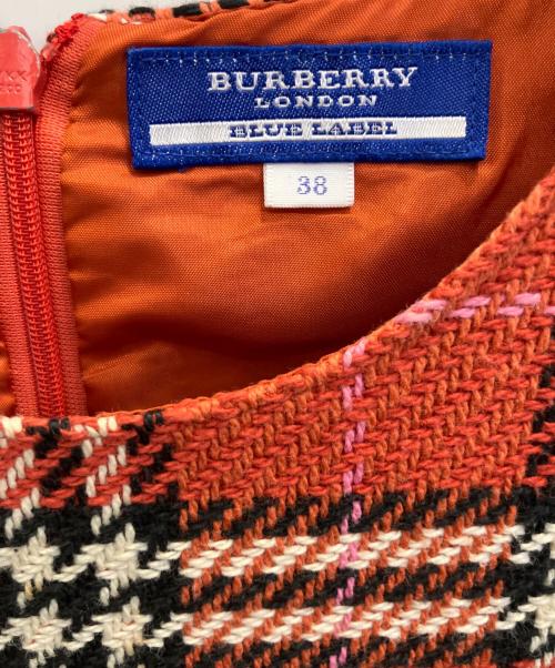 BURBERRY BLUE LABEL（バーバリーロンドンブルーレーベル）BURBERRY BLUE LABEL (バーバリーロンドンブルーレーベル) ノースリーブワンピース レッド サイズ:38の古着・服飾アイテム