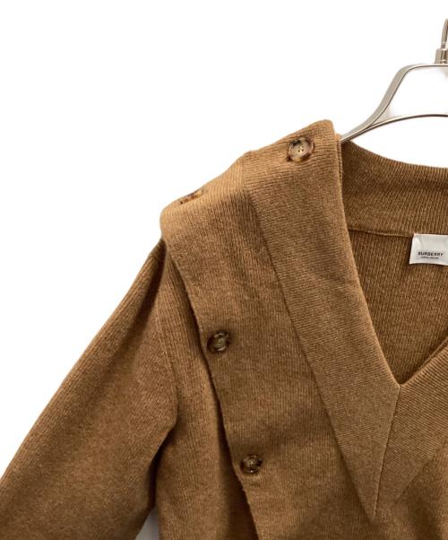 BURBERRY（バーバリー）BURBERRY (バーバリー) Double breasted V neck Jumper ブラウン サイズ:Sの古着・服飾アイテム