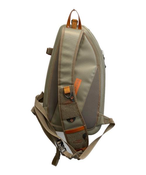 fishpond（フィッシュポンド）fishpond (フィッシュポンド) リュック オリーブの古着・服飾アイテム