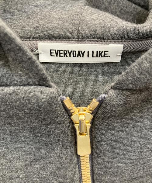 EVERYDAY I LIKE.（エヴリデイ アイ ライク）EVERYDAY I LIKE. (エヴリデイ アイ ライク) Oversized ジップ フーディー グレー サイズ:不明の古着・服飾アイテム