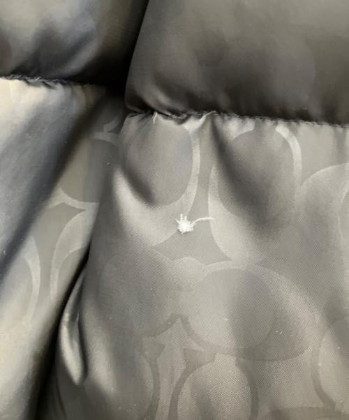 COACH（コーチ）COACH (コーチ) エレベイティッドダウンパーカ アイボリー サイズ:SIZE Mの古着・服飾アイテム