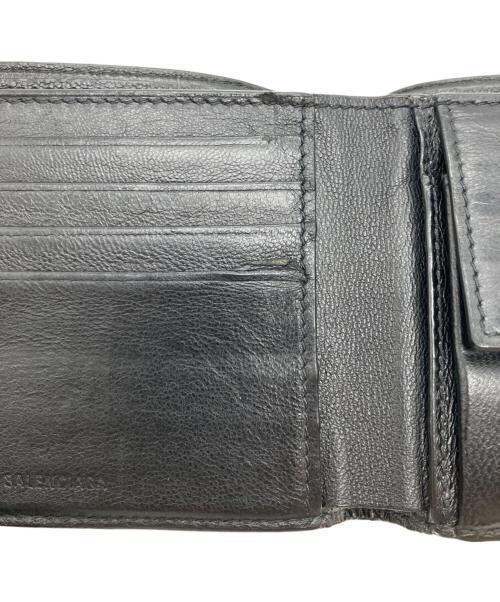 BALENCIAGA（バレンシアガ）BALENCIAGA (バレンシアガ) 2つ折り財布 ブラック×ホワイトの古着・服飾アイテム