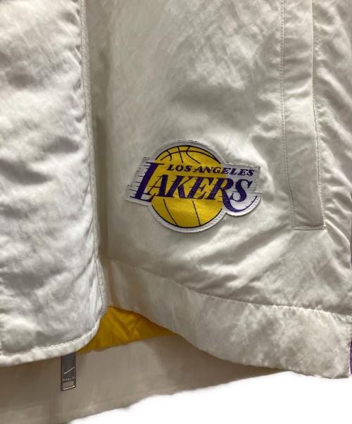 NIKE（ナイキ）NIKE (ナイキ) AMBUSH (アンブッシュ) 中綿ジャケット ホワイト×パープル サイズ:Ｌの古着・服飾アイテム