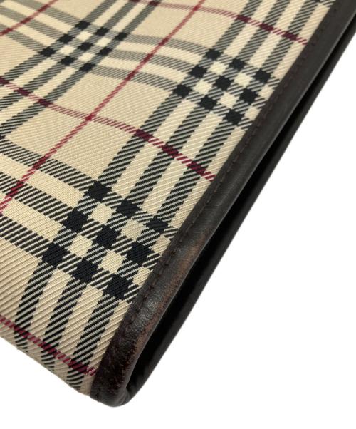 BURBERRY（バーバリー）BURBERRY (バーバリー) スクエアショルダーバッグ ベージュの古着・服飾アイテム