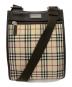 BURBERRY（バーバリー）の古着「スクエアショルダーバッグ」｜ベージュ