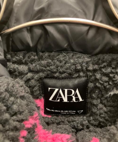 ZARA（ザラ）ZARA (ザラ) グラフティ柄フリースジャケット ブラック サイズ:SIZE XL 未使用品の古着・服飾アイテム