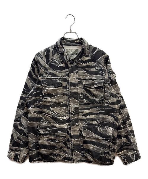 WTAPS（ダブルタップス）WTAPS (ダブルタップス) デニムジャケット ブラック×グレー サイズ:フリーの古着・服飾アイテム