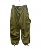 ミリタリーミリタリー）の古着「カーゴパンツ」｜グリーン