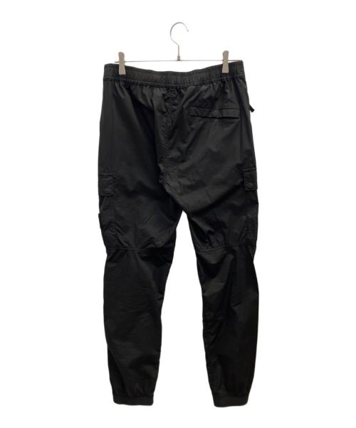 STONE ISLAND（ストーンアイランド）STONE ISLAND (ストーンアイランド) ガーメントダイコットンストレッチシャーリングテーパードカーゴパンツ ブラック サイズ:81の古着・服飾アイテム