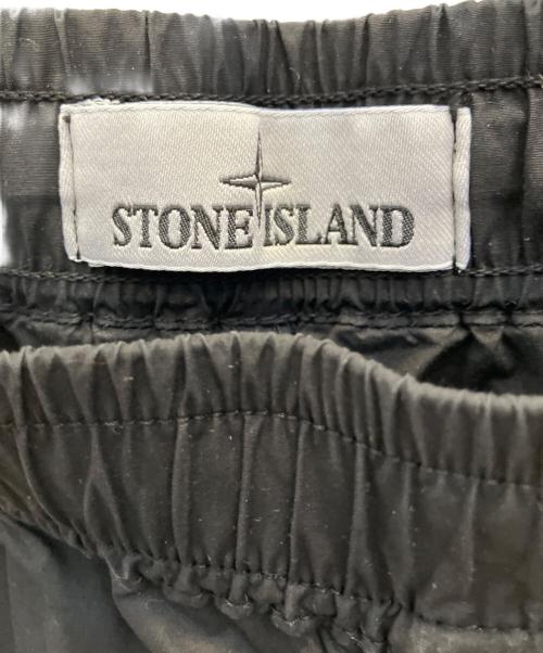 STONE ISLAND（ストーンアイランド）STONE ISLAND (ストーンアイランド) ガーメントダイコットンストレッチシャーリングテーパードカーゴパンツ ブラック サイズ:81の古着・服飾アイテム
