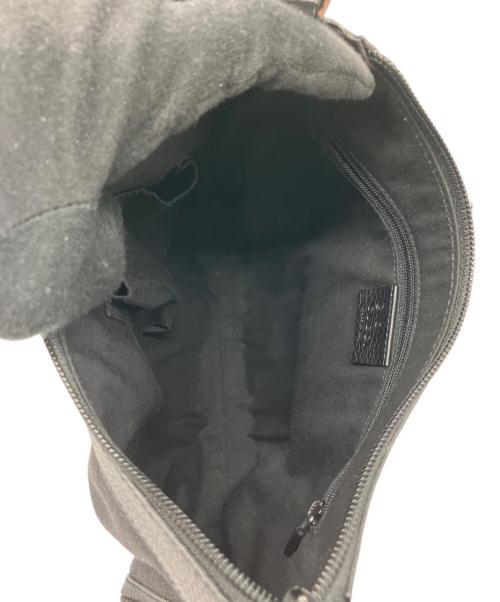 GUCCI（グッチ）GUCCI (グッチ) アビーライン ブラックの古着・服飾アイテム