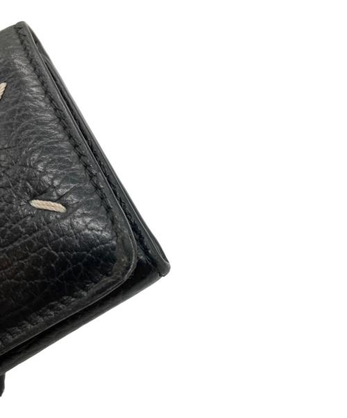 Maison Margiela（メゾンマルジェラ）Maison Margiela (メゾンマルジェラ)  4ステッチカーフ三つ折り財布 ブラックの古着・服飾アイテム